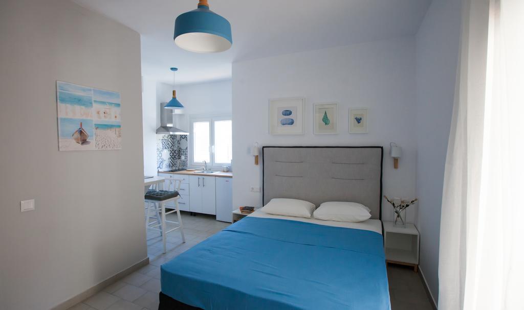 Kohili Apartments Pefkochori Eksteriør billede